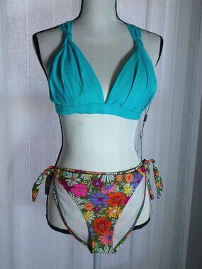 Ocean Blues SwimSuit (2) Piece Top & Macy's Salt & Cove Bottom NWT L/L